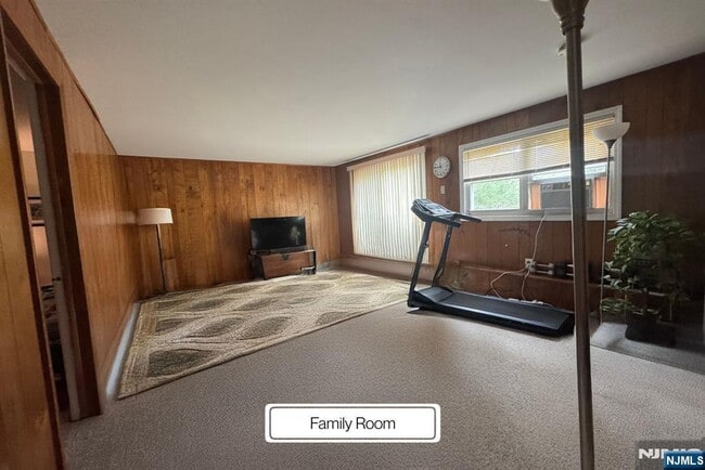 Building Photo - 504 Corella Ct