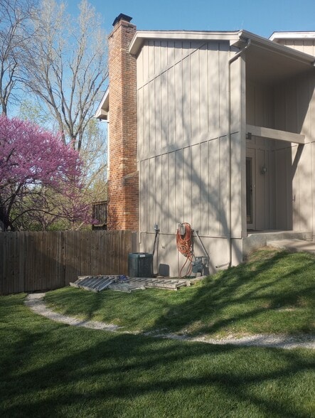 Building Photo - 6314 W 50th St