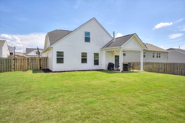 Building Photo - 6383 Whirlaway Rd