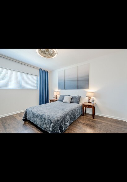 Building Photo - 17241 N 16th Dr