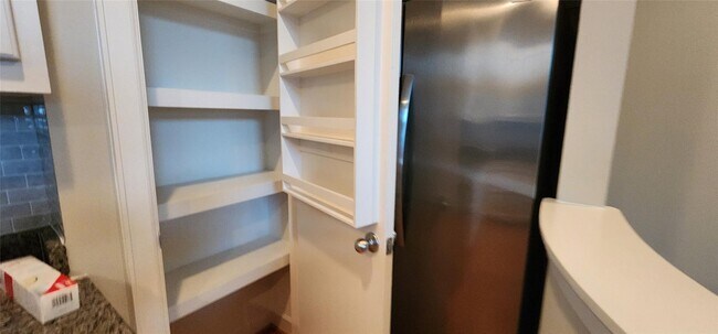 Building Photo - 11608 Main Ash Dr