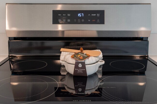 Building Photo - 3 Bedrrom 2 bathroom + Office-Brand-New Luxury Living in Rivington – DeBary, FL