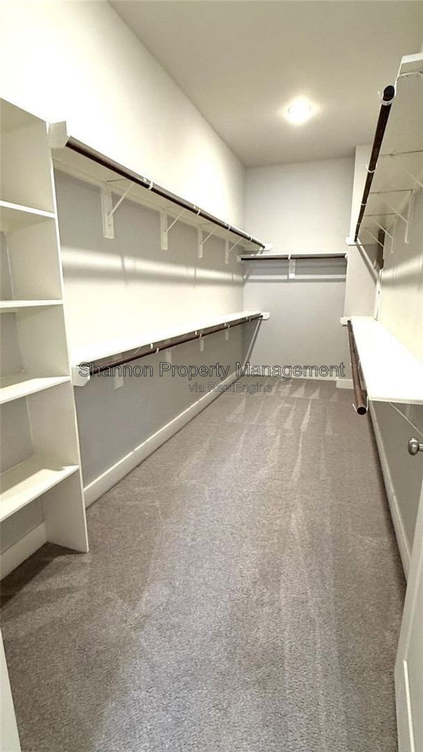 Building Photo - 10926 Brookeshire Chase Ln