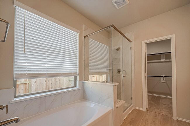 Building Photo - 32005 Towering Birch Trl