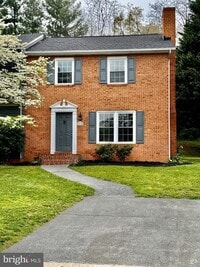 Building Photo - 2169 Harvest Dr
