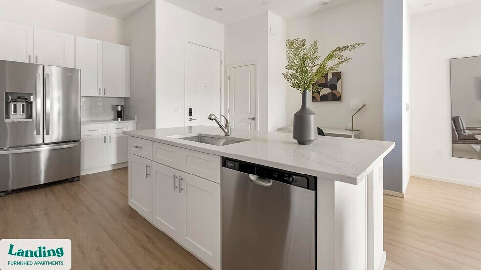 Building Photo - 5750 N La Cholla Blvd