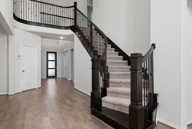 Building Photo - 14214 Archer County Trl