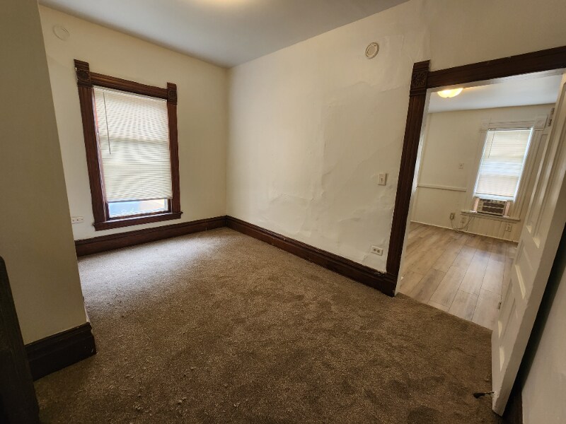 Building Photo - 1575 Coit Ave NE