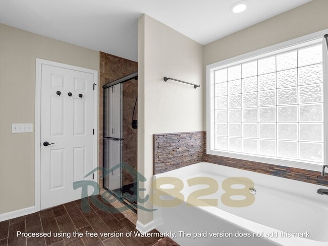 Building Photo - 243 Wildbriar Rd