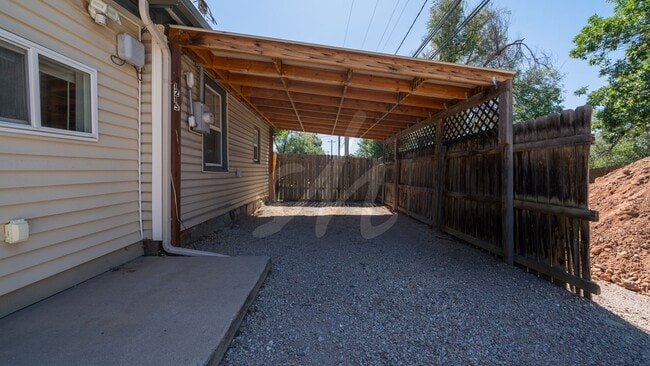 Building Photo - 1215 W Colorado Ave