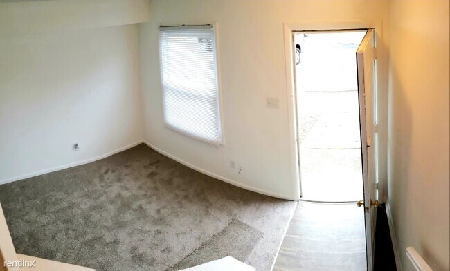 Building Photo - 2 br, 1 bath House - 2650 Wayside Dr