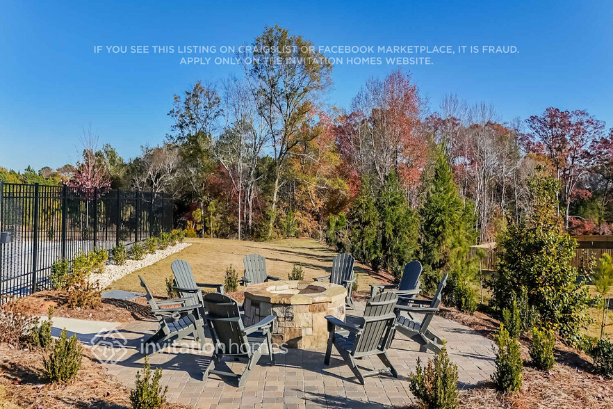 Building Photo - 3488 Tallulah Ln