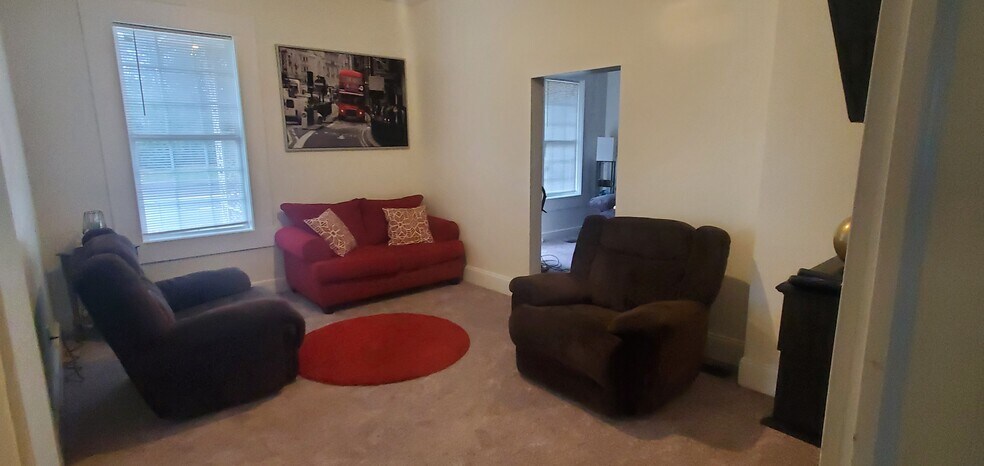 Sitting room - 4265 Floyd Rd