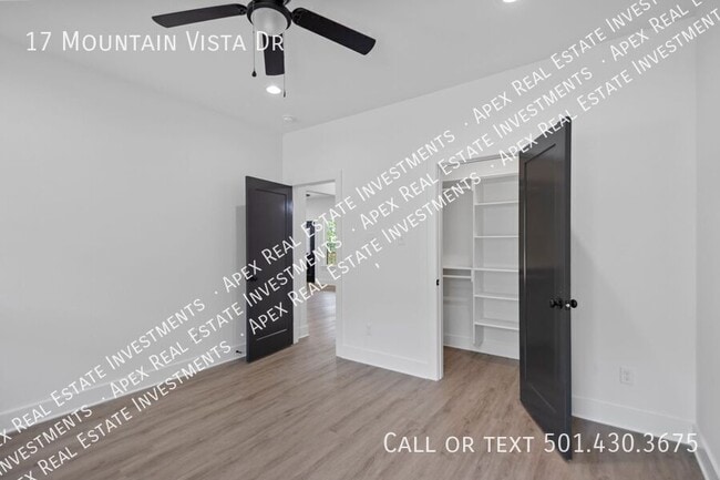 Building Photo - 17 Mountain Vista Dr