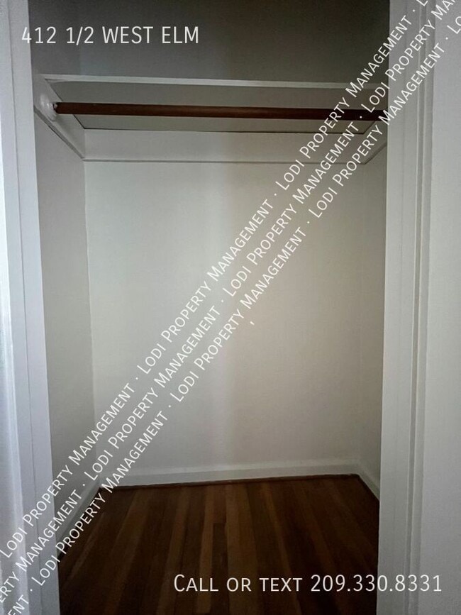 Building Photo - 412 1/2 WEST ELM-