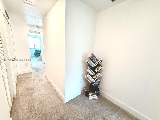 Building Photo - 4680 NW 83rd Path