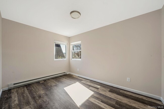 Building Photo - 18A Broadway