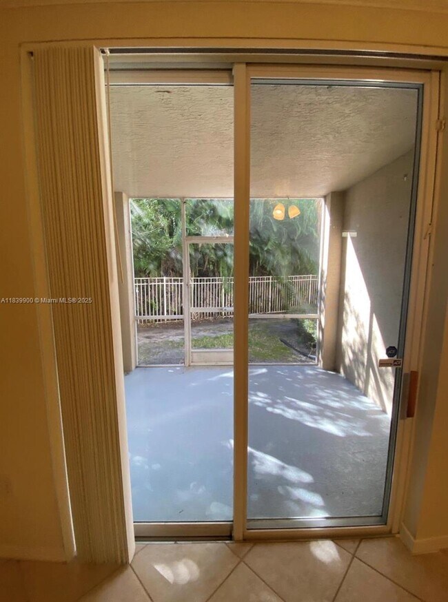 Building Photo - 6458 Emerald Dunes Dr