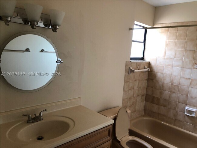Building Photo - 3808 SW 79th Ave