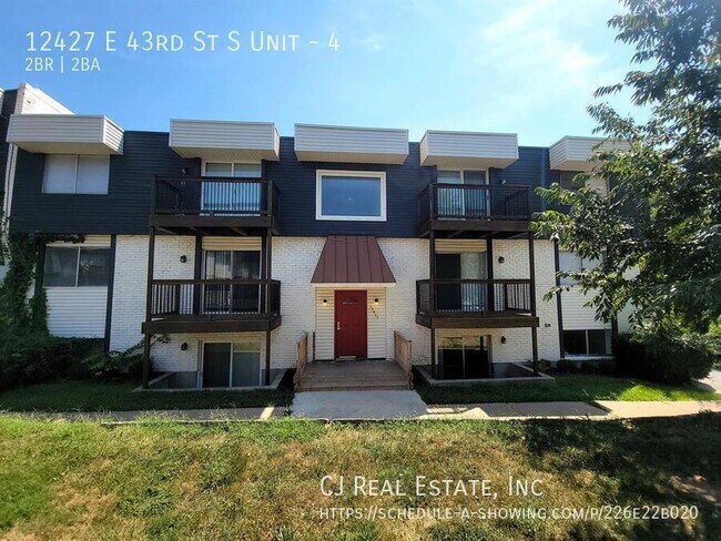 Primary Photo - 12427 East 43rd St S