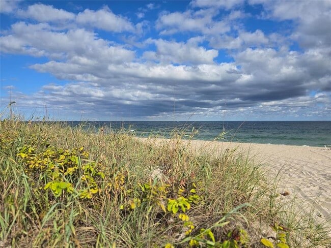 Building Photo - 2000 S Ocean Blvd