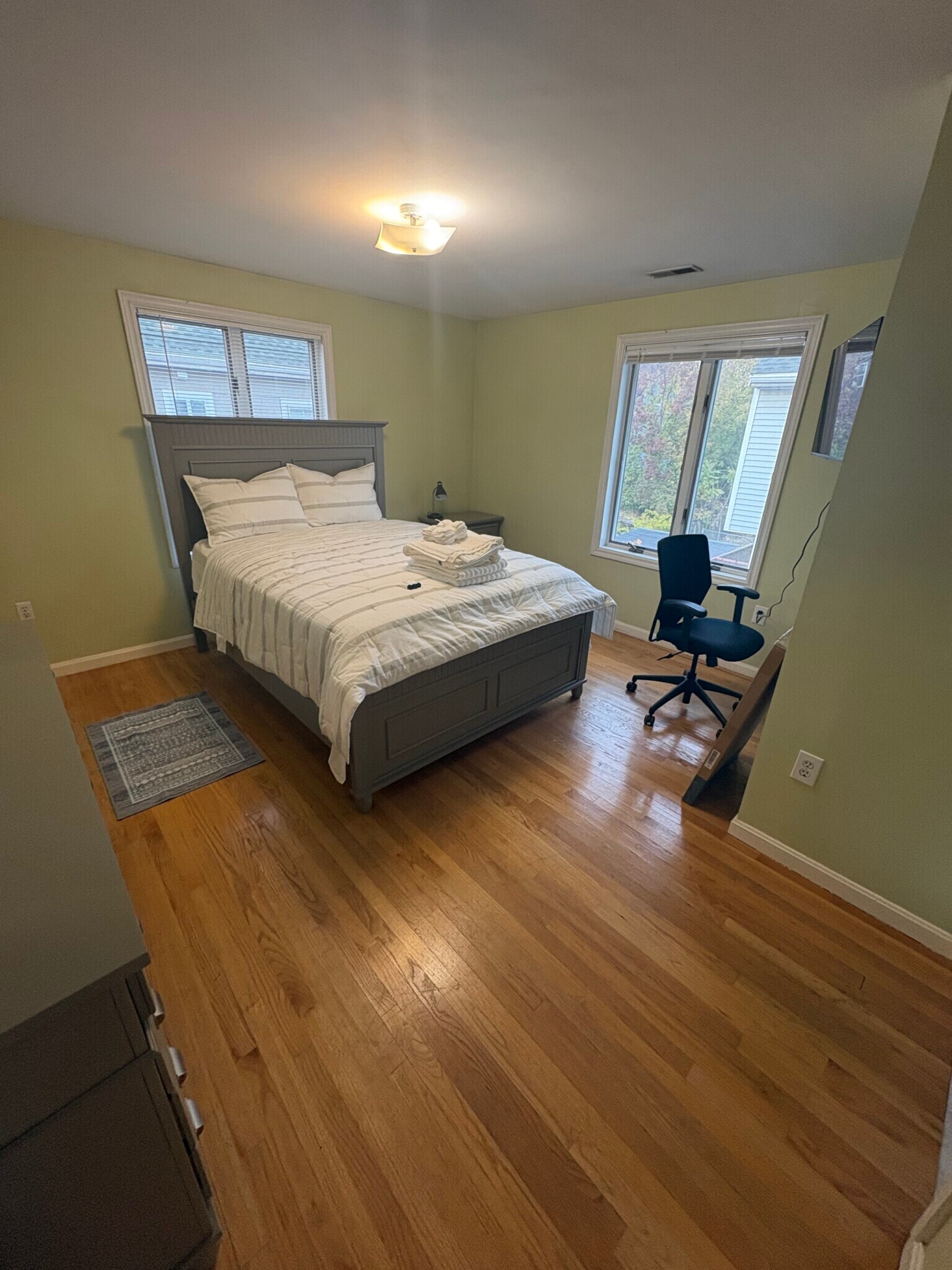 Building Photo - 309 Beacon St