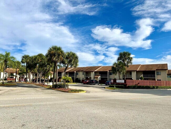 Building Photo - 7931 Southgate Blvd