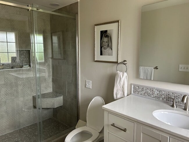 Building Photo - Furnished, Short-Term Camano Island Home w...