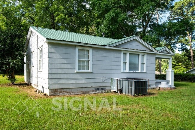 Building Photo - 759 Hopkins Dr