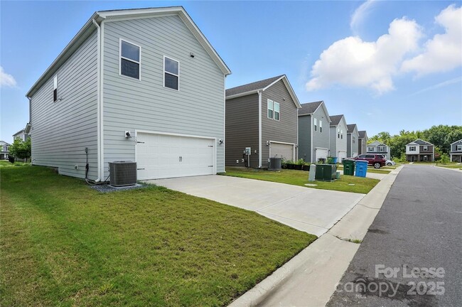 Building Photo - 125 Cedar Knoll Cir