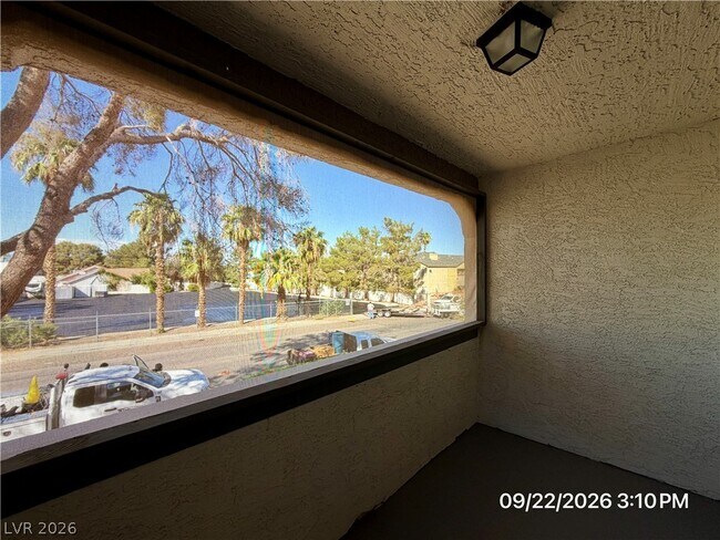 Building Photo - 711 Bass Dr