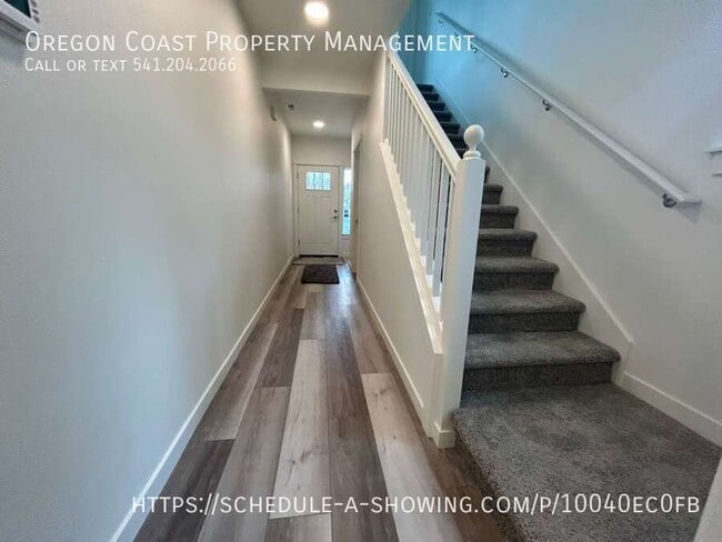 Building Photo - 15 Johnson St