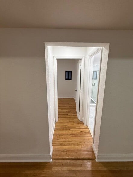 Building Photo - 3669 NW 18th St