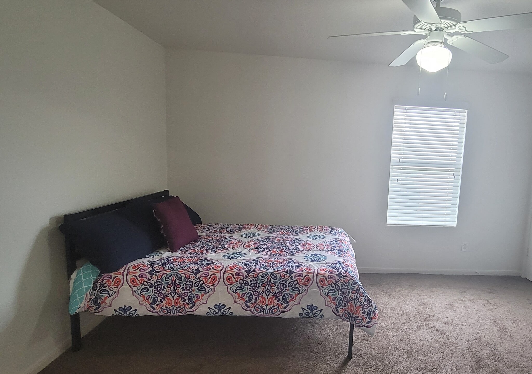 Bedroom - 23352 High Point St