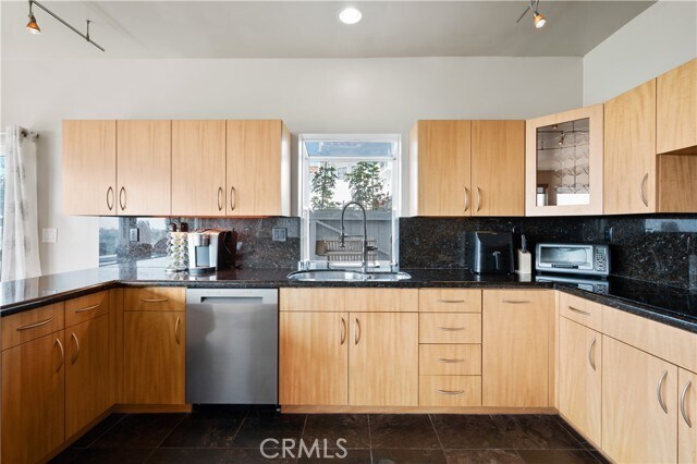 Building Photo - 5225 Bindewald Rd