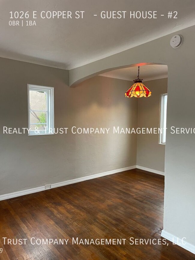 Building Photo - 1026 E Copper St