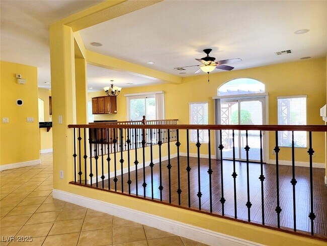 Building Photo - 10885 Fintry Hills St