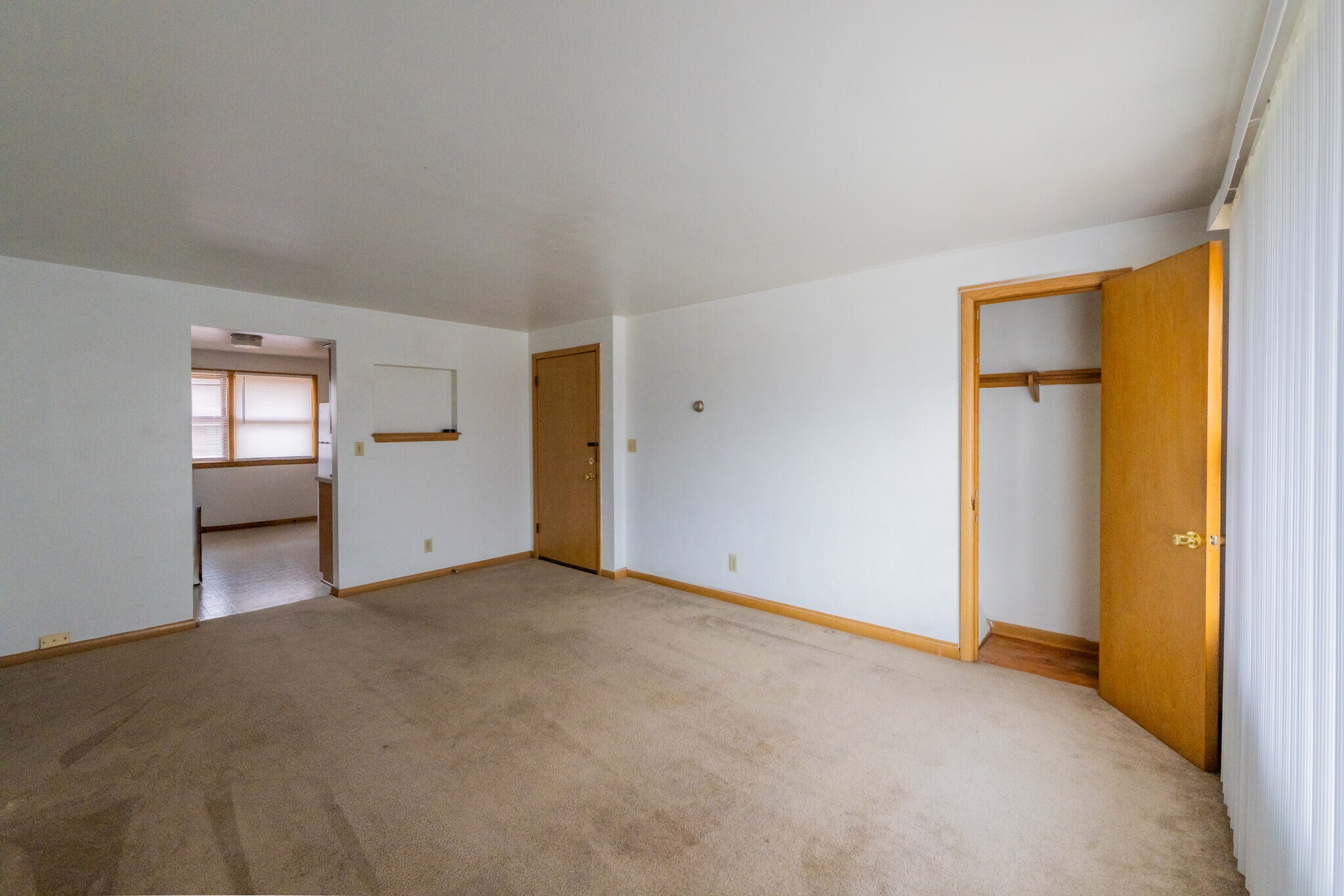 Livingroom - 3061 S 72nd St