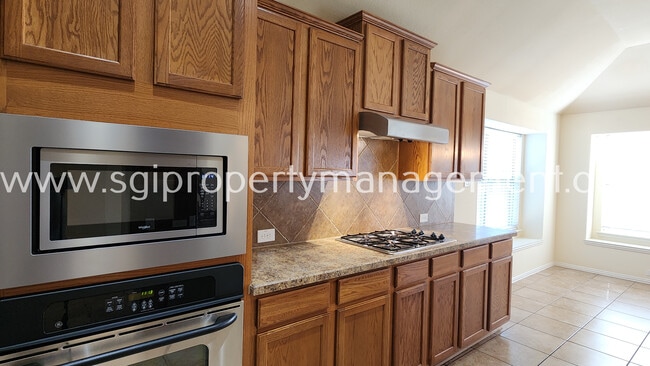 Building Photo - 126 Beacon Hill Ln