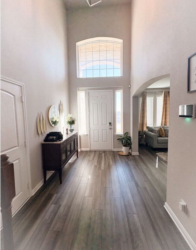 Building Photo - 1814 Bayou Wood Ln