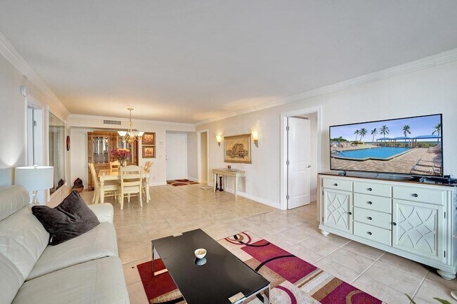 Building Photo - 2000 S Ocean Blvd