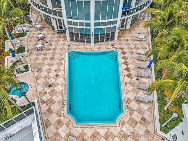 Building Photo - 4100 Island Blvd