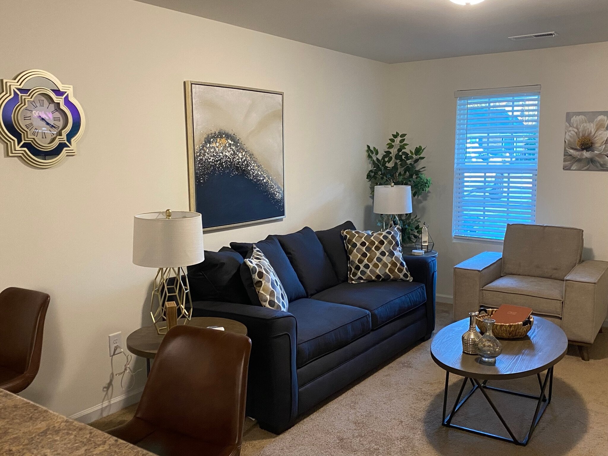 Building Photo - 1813 Alyssum Pl