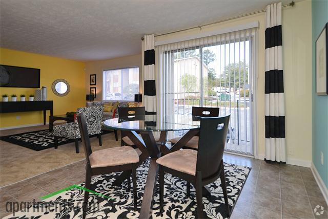 Dining Room - Sienna Ridge