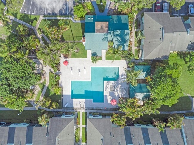 Building Photo - NICE 2/1 UNIT AVAILABLE AT THE PRESERVE in SUNRISE