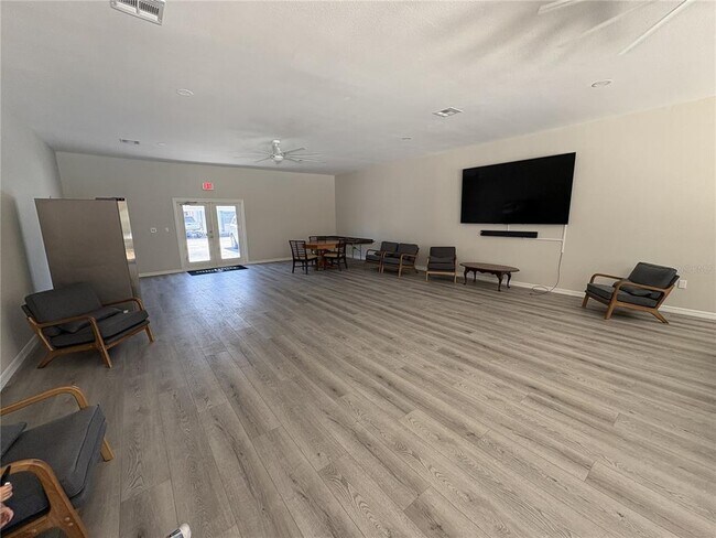 Building Photo - 7560 92nd St