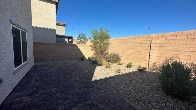 Building Photo - 8442 Cabirolera Ave
