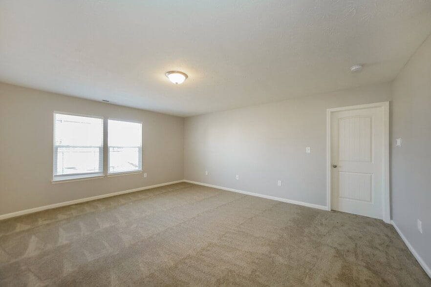 Building Photo - 1503 Lexington Trail