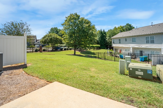 Building Photo - 12452 Stratfield Pl Cir