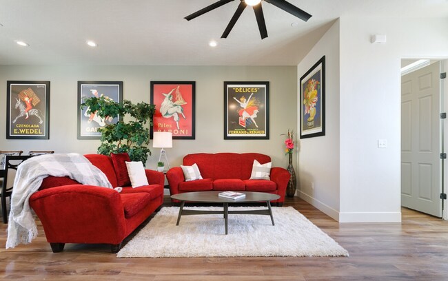 Interior Photo - The Lofts Building C